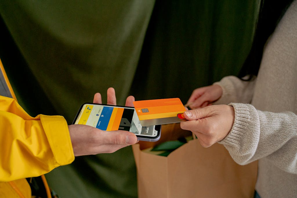 PayPal, BLIK i MasterCard – to najbardziej medialne marki płatności elektronicznych kwietnia