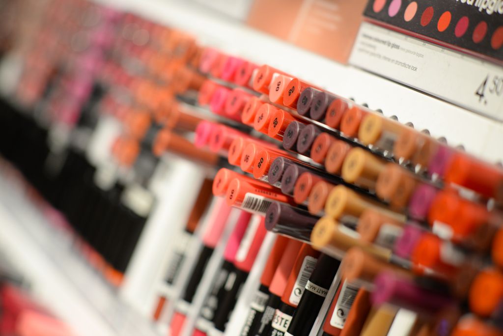 Rossmann najbardziej medialną drogerią w maju. Sephora i Douglas na podium